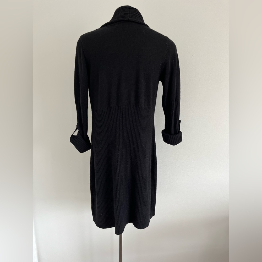 Black Long Cardigan with Button Detail 3/4 sleeves - Picture 4 of 8